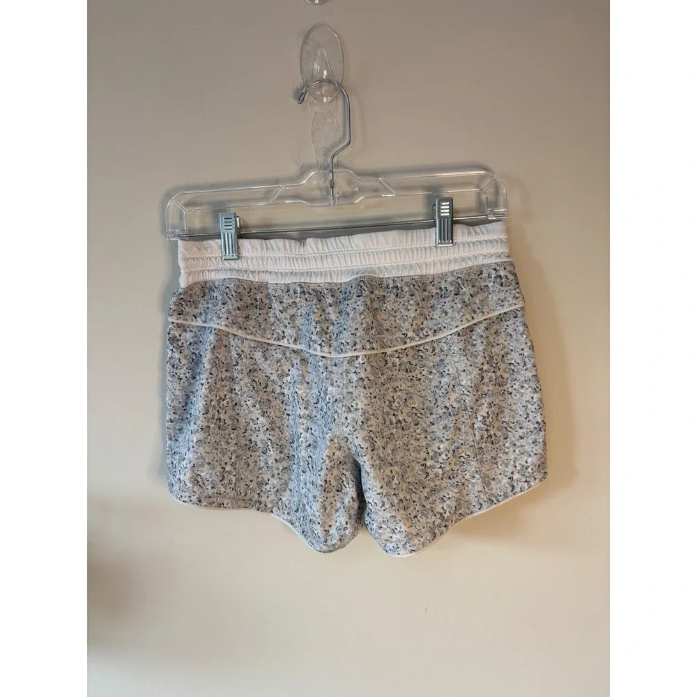 Lululemon Run Times Shorts Gray White Speckled Print Athletic Running Size 4